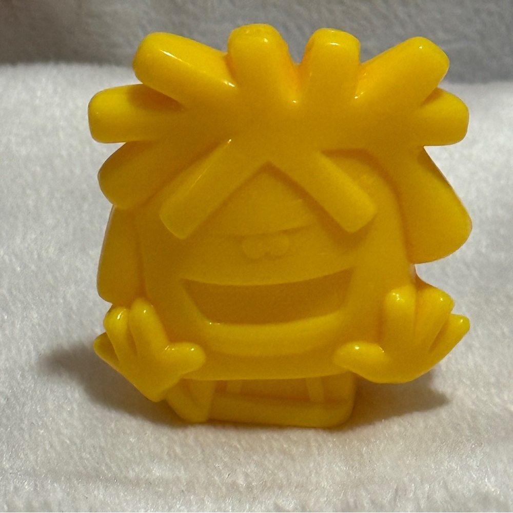Rare Cap’n Crunch Crazy Bone Captain Crunch character Cereal Toy 1999